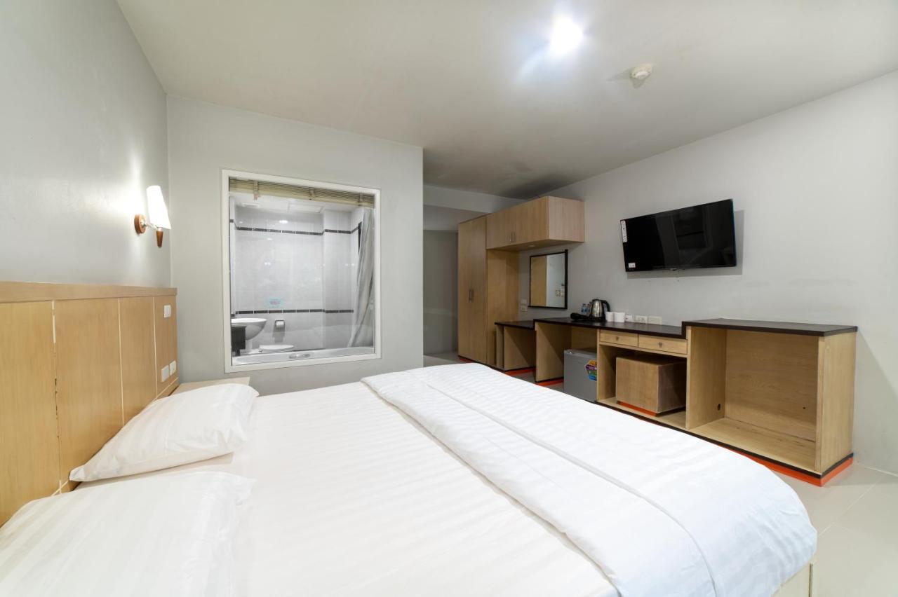 Gp House Phuket Patong Beach Bagian luar foto
