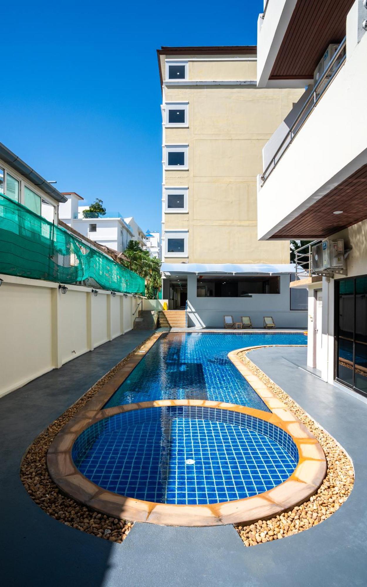 Gp House Phuket Patong Beach Bagian luar foto