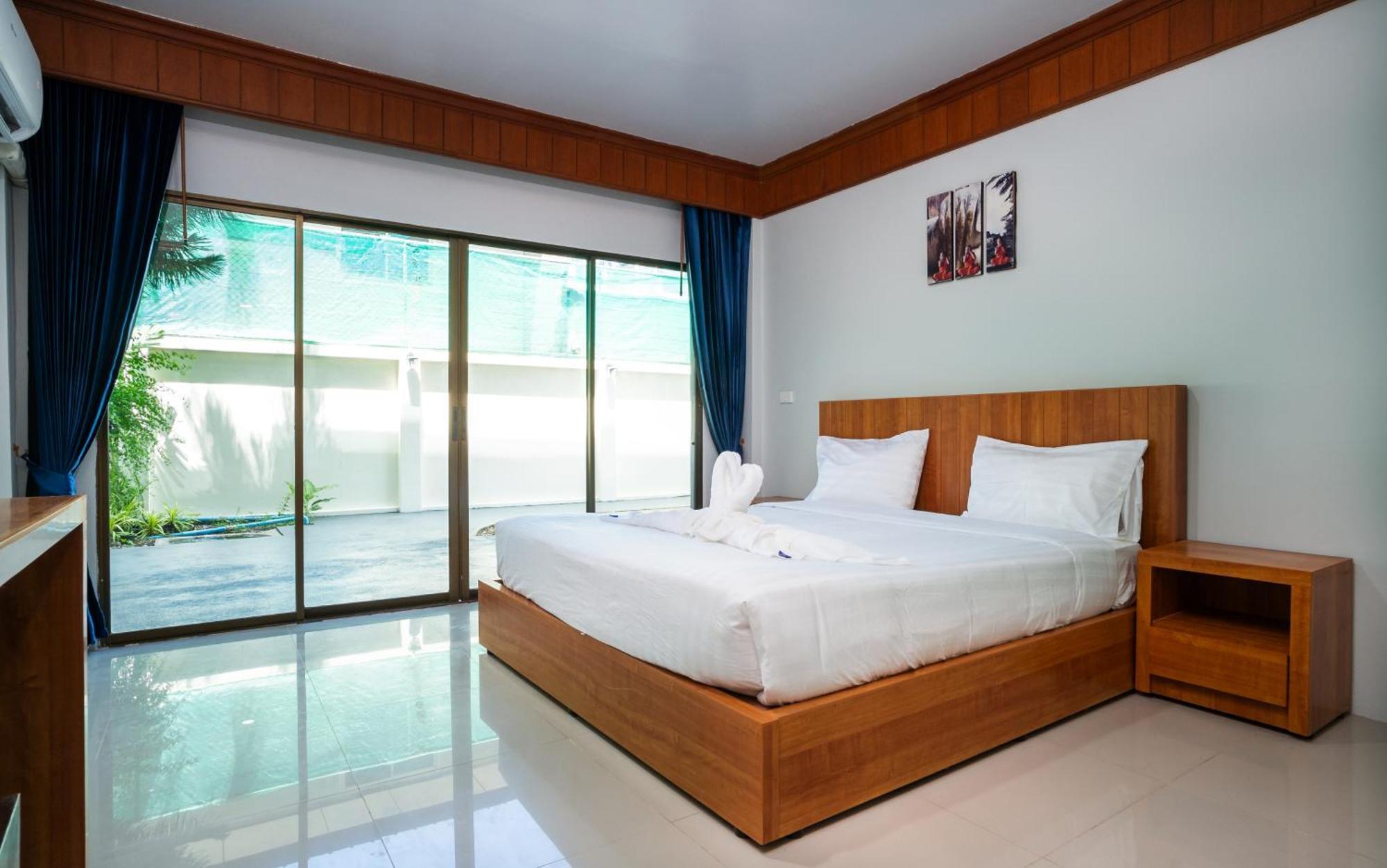 Gp House Phuket Patong Beach Bagian luar foto